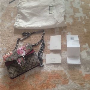 Gucci Dionysus GG Supreme Mini bag floral